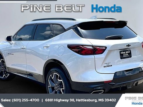 Used 2020 Chevrolet Blazer RS FWD image 2