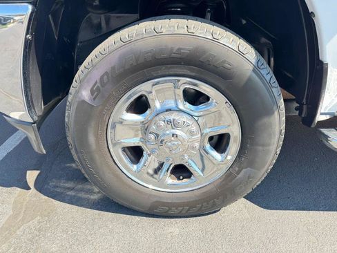 Used 2019 RAM 2500 Big Horn AWD/4WD image 9