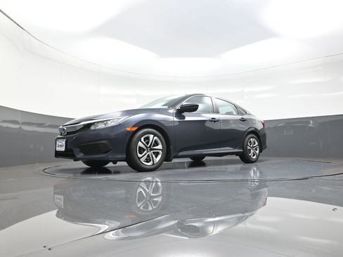 Used 2017 Honda Civic LX image 11