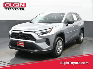 Used 2023 Toyota RAV4 LE video 1