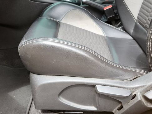 Used 2015 Ford Focus ST w/ Equipment Group 401A FWD image 27