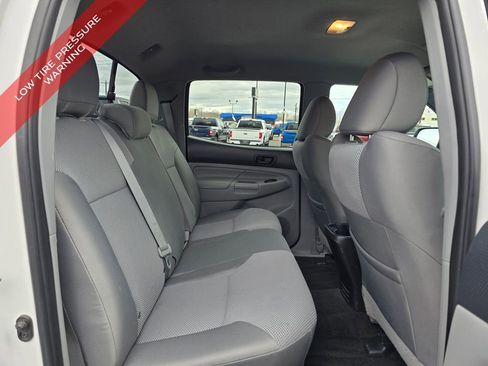 Used 2015 Toyota Tacoma TRD Pro image 14