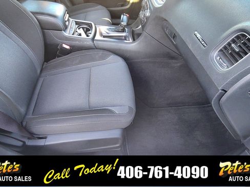 Used 2021 Dodge Charger SXT image 14