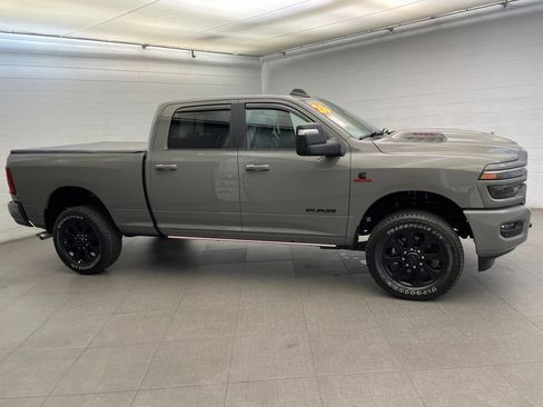 Certified 2026 RAM 3500 Laramie w/ Night Edition AWD/4WD image 7