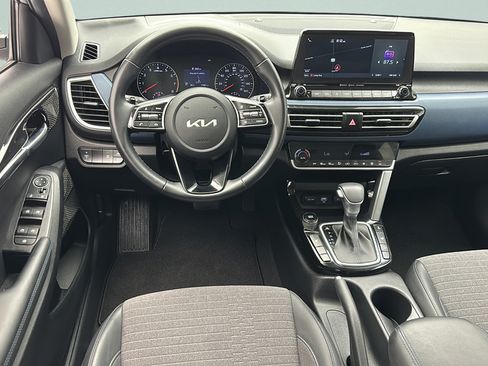 Used 2022 Kia Seltos Nightfall Edition AWD/4WD image 10