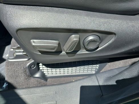 Used 2025 Toyota Sienna XLE Woodland Edition AWD/4WD image 25