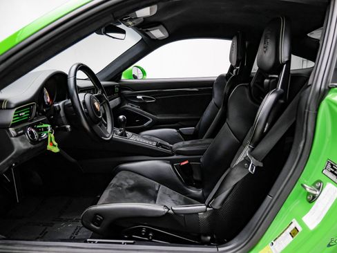 Used 2018 Porsche 911 GT3 RWD image 37