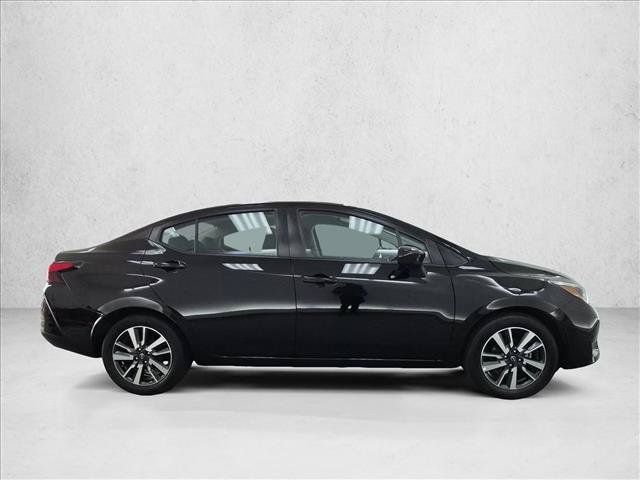 Used 2025 Nissan Versa SV FWD image 4