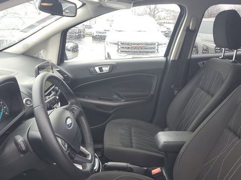 Used 2019 Ford EcoSport SE w/ SE Convenience Package image 16