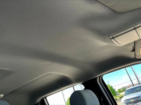 Used 2012 Ford F150 XLT w/ XLT Chrome Pkg image 13