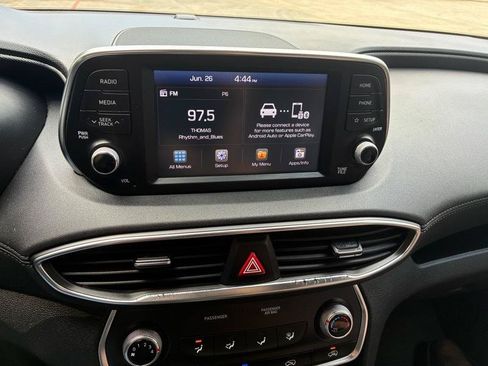 Used 2019 Hyundai Santa Fe SE AWD/4WD image 27