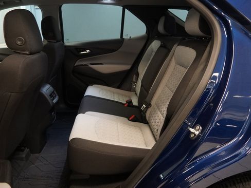 Certified 2022 Chevrolet Equinox LS w/ LS Convenience Package image 25