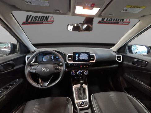 Certified 2023 Hyundai Venue Limited w/ Cargo Package image 23