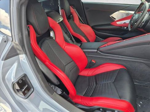 Used 2024 Chevrolet Corvette Stingray Preferred Cpe w/ Battery Protection Package RWD image 18