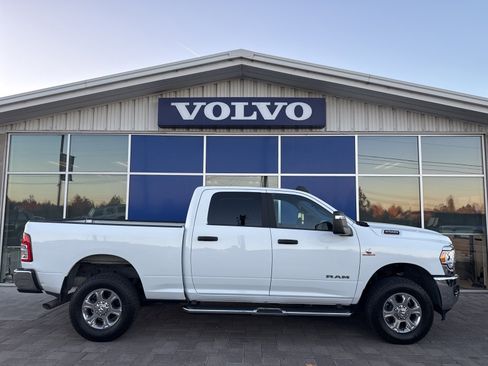 Used 2024 RAM 2500 Big Horn image 7