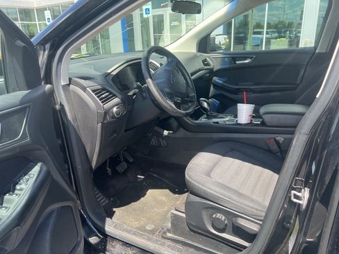 Used 2016 Ford Edge SE FWD image 6