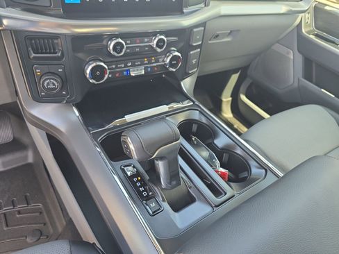 New 2025 Ford F150 Lariat w/ Equipment Group 501A Mid image 15