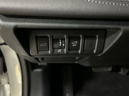 Certified 2025 Subaru Outback Touring XT w/ Tech Package 3 image 17