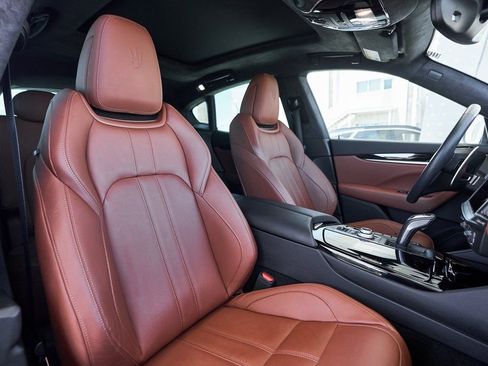 Used 2022 Maserati Levante Modena image 26