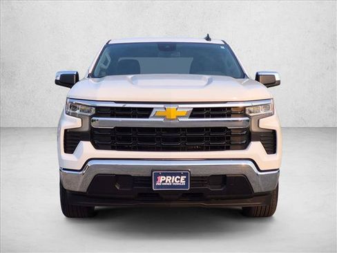 Used 2024 Chevrolet Silverado 1500 LT RWD image 2