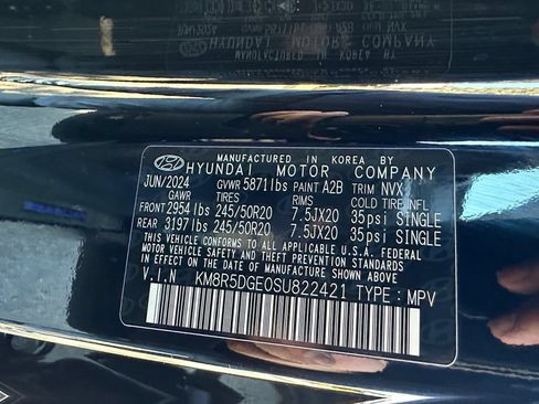 Used 2025 Hyundai Palisade Limited AWD/4WD image 17