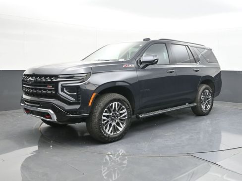 Used 2025 Chevrolet Tahoe Z71 AWD/4WD image 3