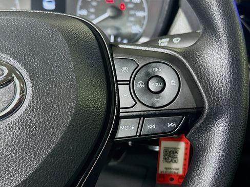 Used 2023 Toyota Corolla LE FWD image 17