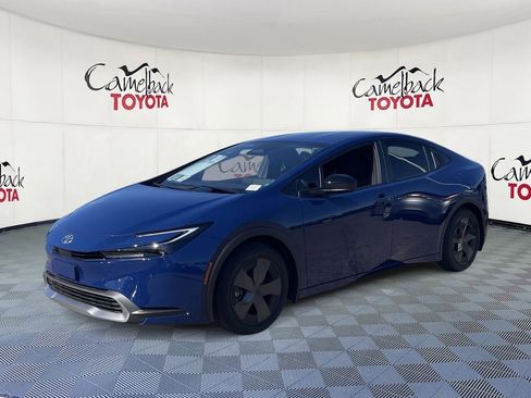 New 2026 Toyota Prius Plug-In Hybrid image 4