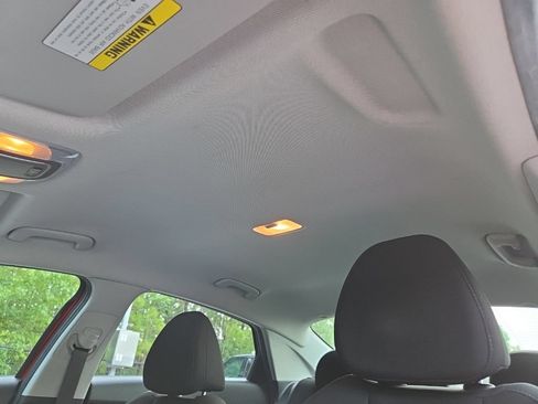 Used 2021 Hyundai Elantra SEL FWD image 26
