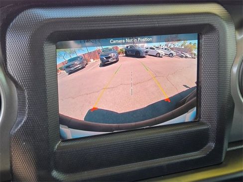 Used 2023 Jeep Wrangler Sport S image 29