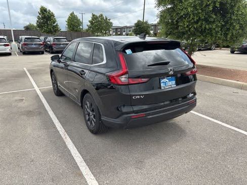 Used 2026 Honda CR-V EX-L image 3