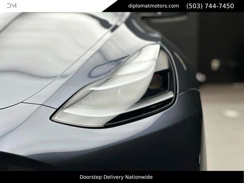 Used 2023 Tesla Model Y Long Range image 13