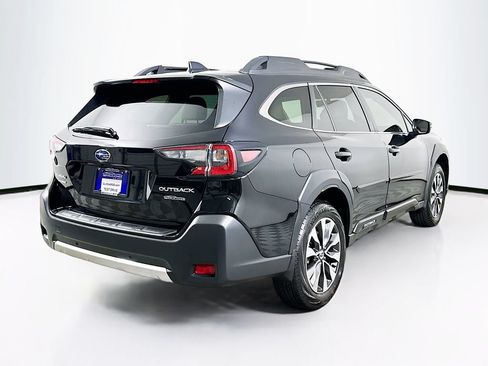 Used 2025 Subaru Outback Limited AWD/4WD image 7
