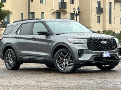 New 2026 Ford Explorer ST w/ Sun And Sound Package