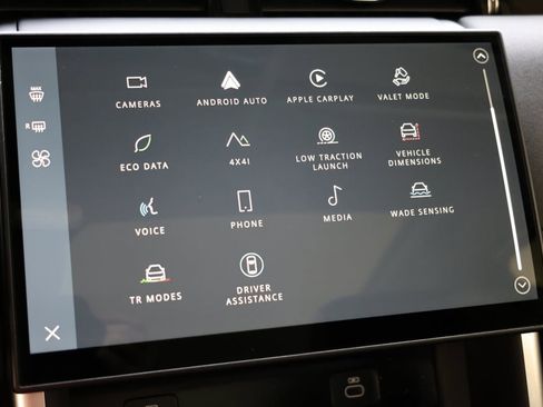 Used 2024 Land Rover Discovery Sport S image 52