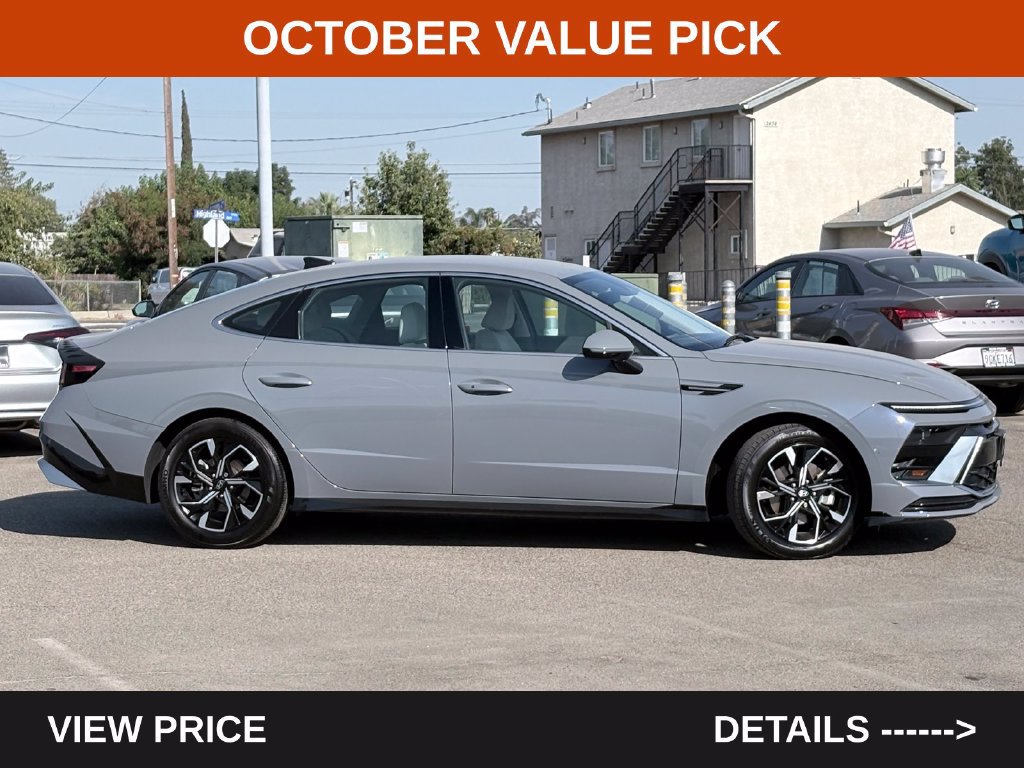 Used 2025 Hyundai Sonata SEL FWD image 4