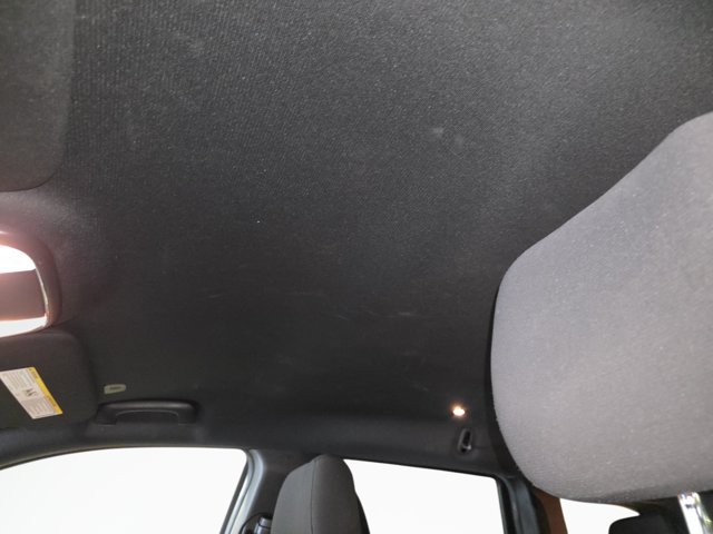 Used 2021 Jeep Grand Cherokee Laredo AWD/4WD image 30