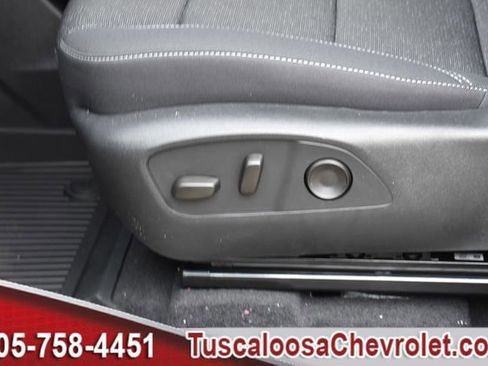 New 2025 Chevrolet Traverse LT w/ Driver Confidence Package image 17