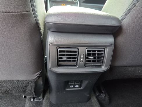 Used 2023 Toyota RAV4 XLE FWD image 13