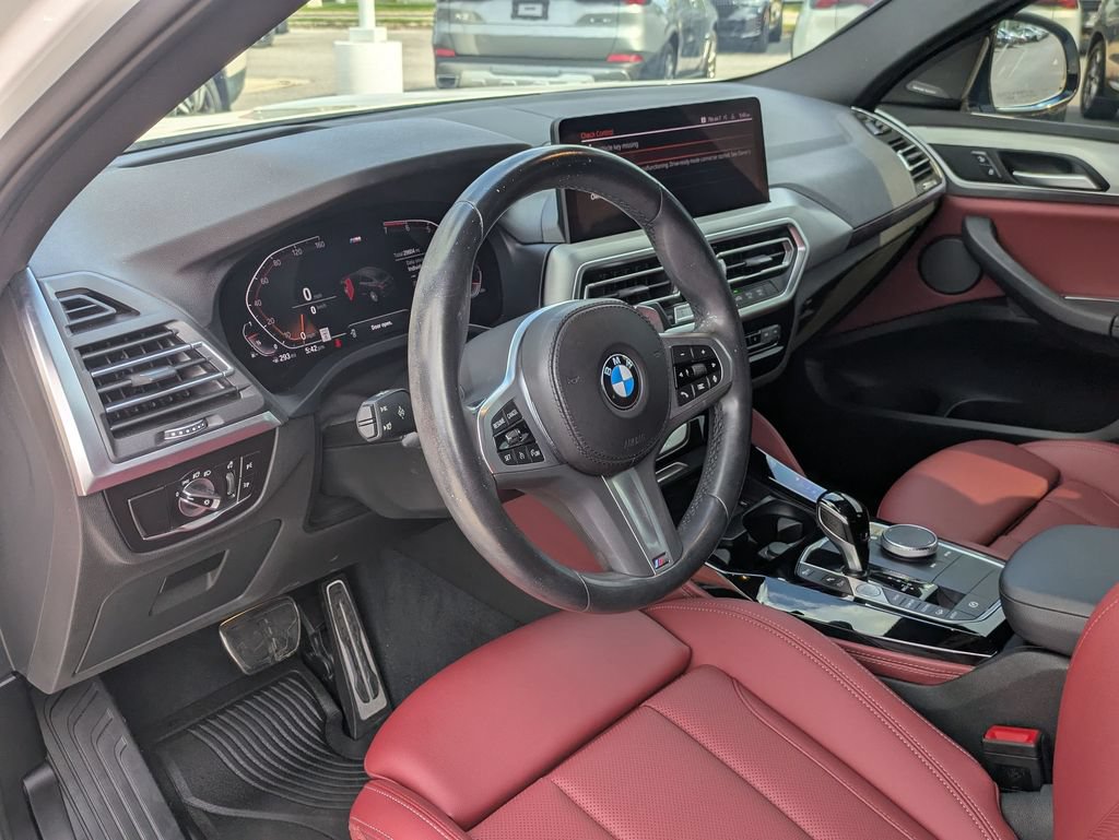 Used 2024 BMW X4 xDrive30i w/ M Sport Package AWD/4WD image 27