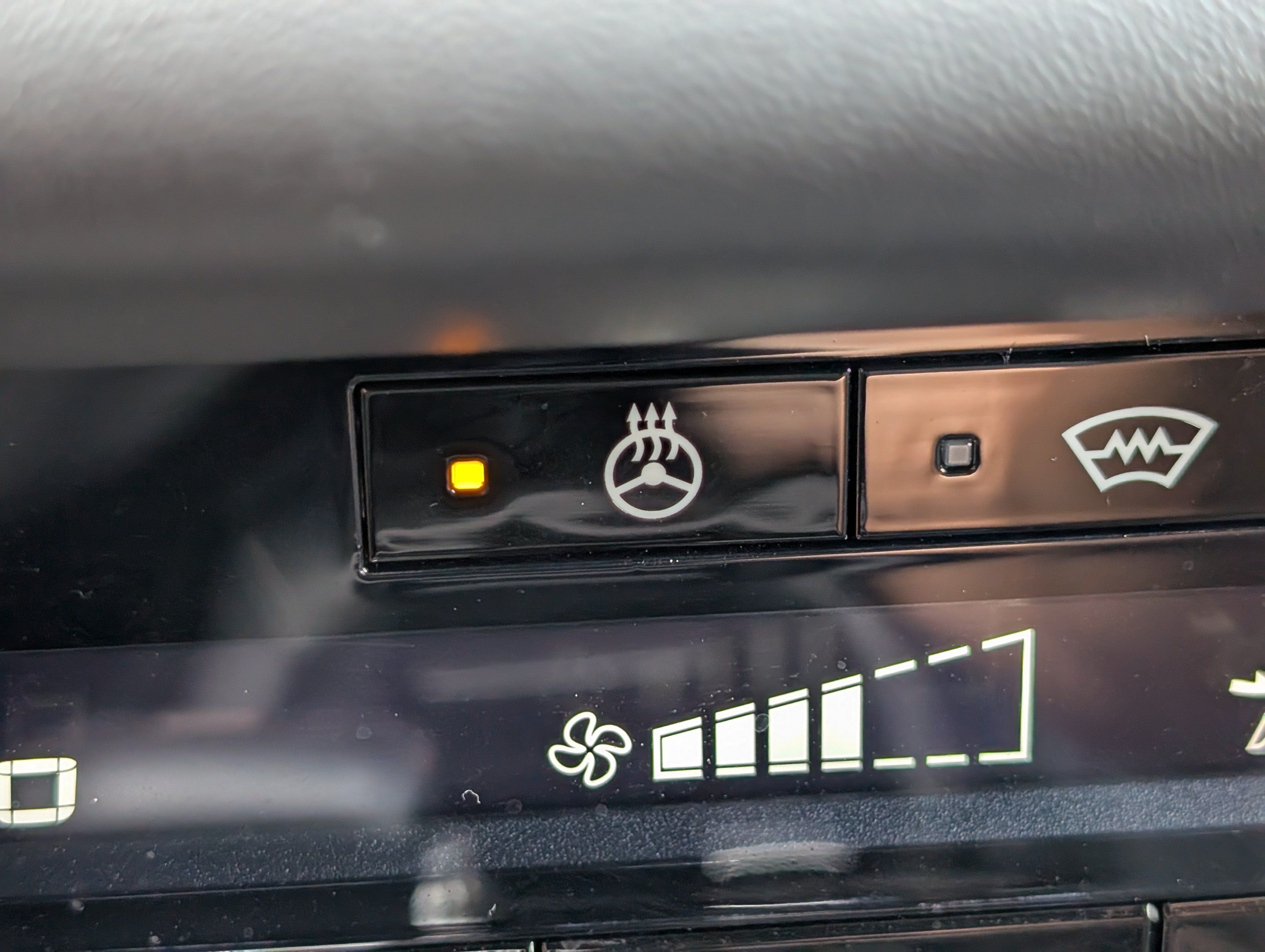 Used 2026 Mitsubishi Outlander SE AWD/4WD image 34