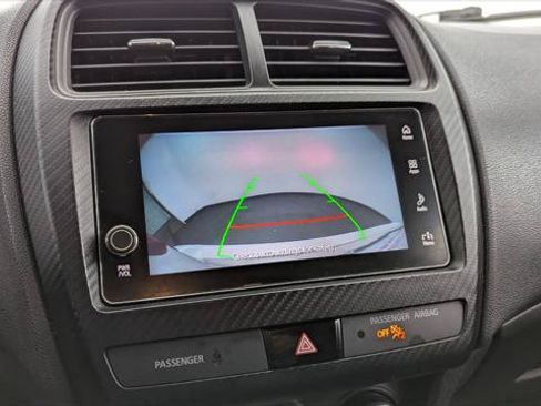 Used 2019 Mitsubishi Outlander Sport LE FWD image 27