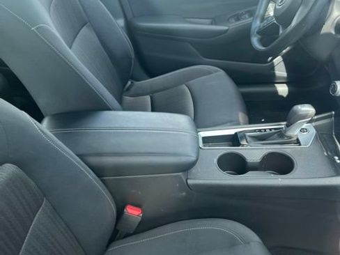 Used 2025 Nissan Altima 2.5 S FWD image 2