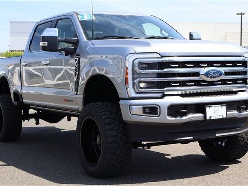 Used 2023 Ford F350 Platinum w/ FX4 Off-Road Package AWD/4WD image 7
