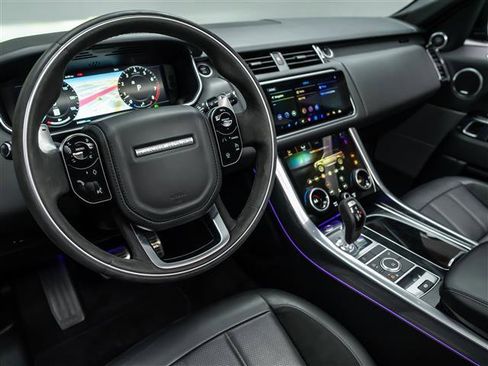 Used 2022 Land Rover Range Rover Sport HST image 16