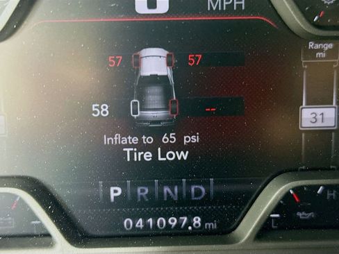 Used 2019 RAM 2500 Laramie w/ Night Edition image 13