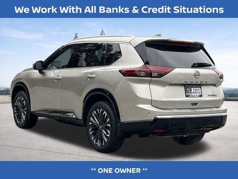 Certified 2024 Nissan Rogue Platinum w/ Platinum Premium Package image 25