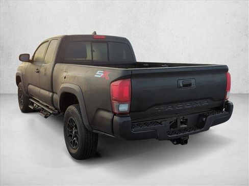 Used 2021 Toyota Tacoma SR image 7