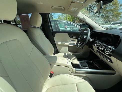 Used 2021 Mercedes-Benz GLA 250 4MATIC image 5