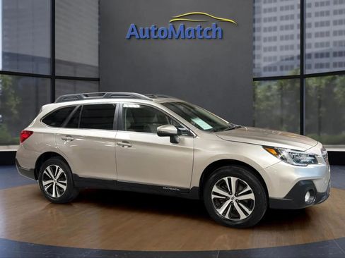 Used 2019 Subaru Outback 2.5i Limited AWD/4WD image 13
